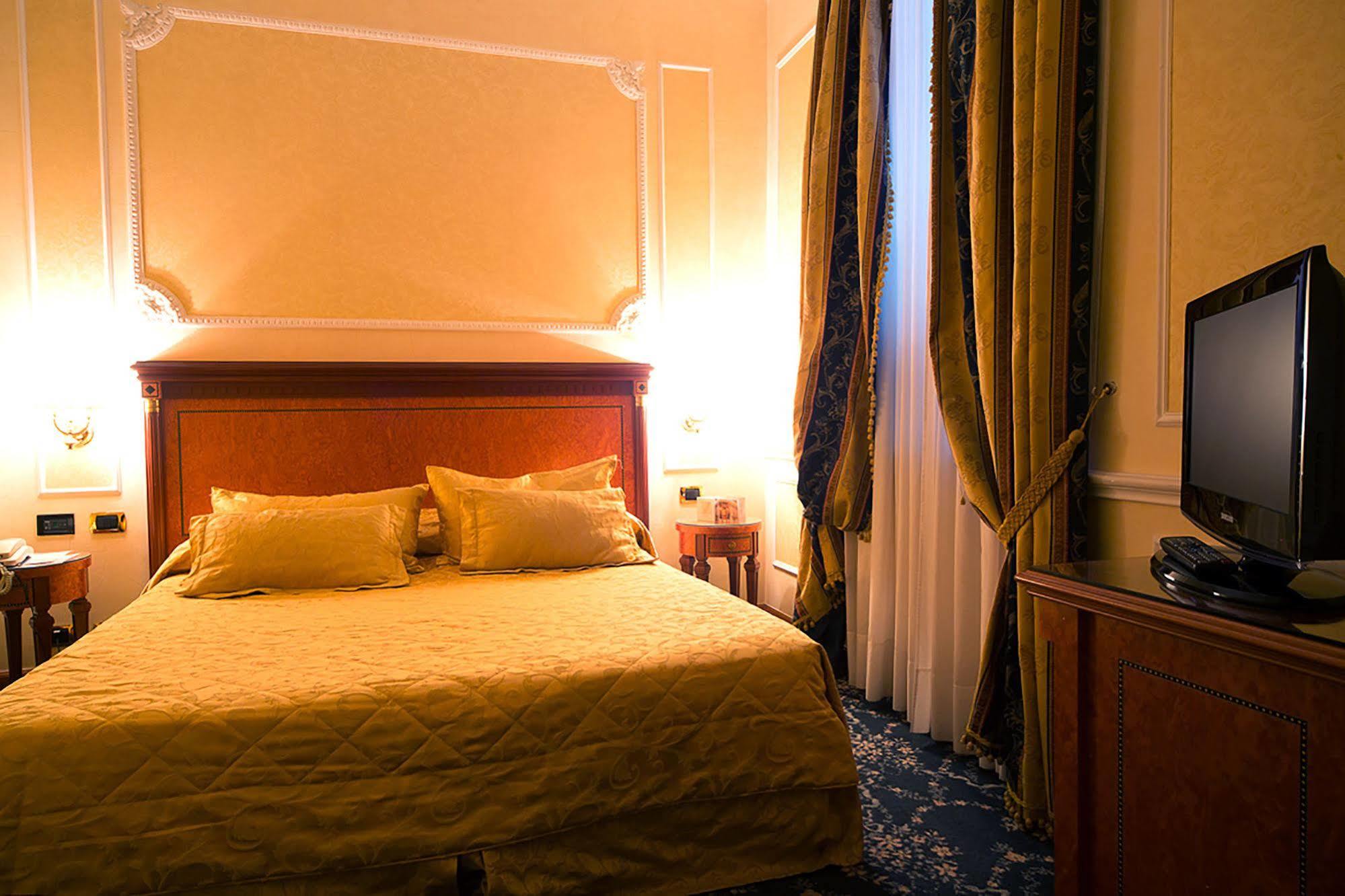 רומא Hotel Dei Consoli Vaticano מראה חיצוני תמונה